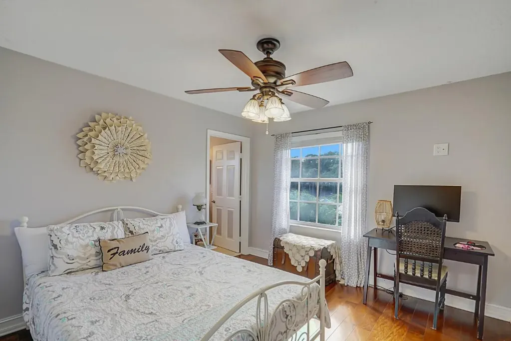 8599 Cypress Springs Road Lake Worth FL 33467