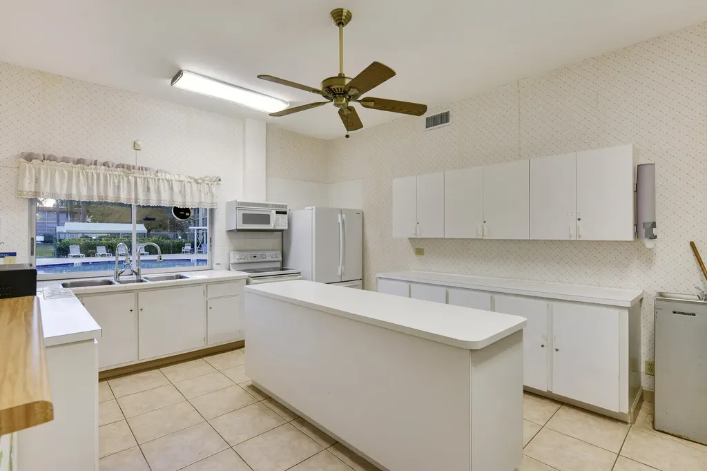 3100 Springdale Boulevard Palm Springs FL 33461