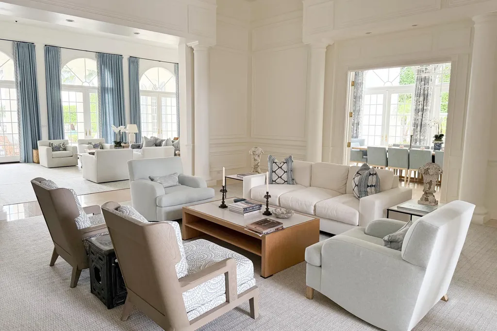 1494 N Lake Way Palm Beach FL 33480