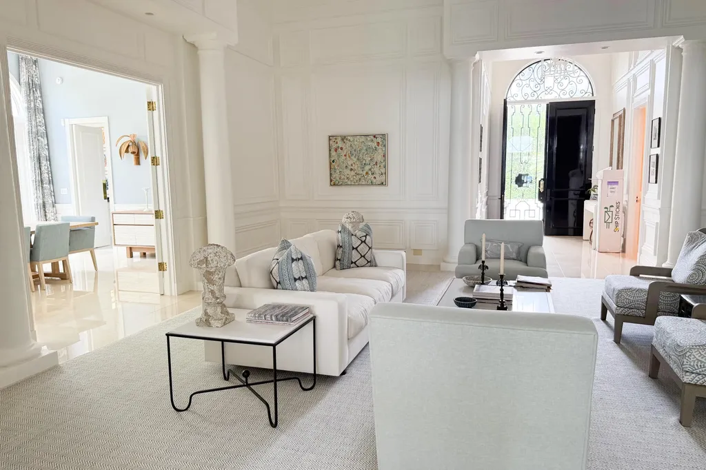 1494 N Lake Way Palm Beach FL 33480