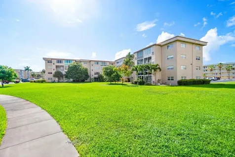 2615 NE 1st Court Boynton Beach FL 33435