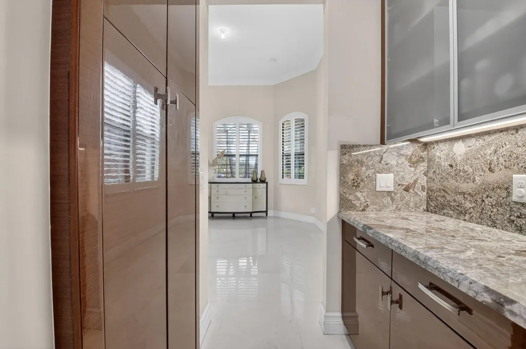 16801 Pavilion Way Delray Beach FL 33446