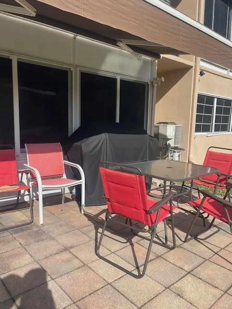 34 Hastings C West Palm Beach FL 33417