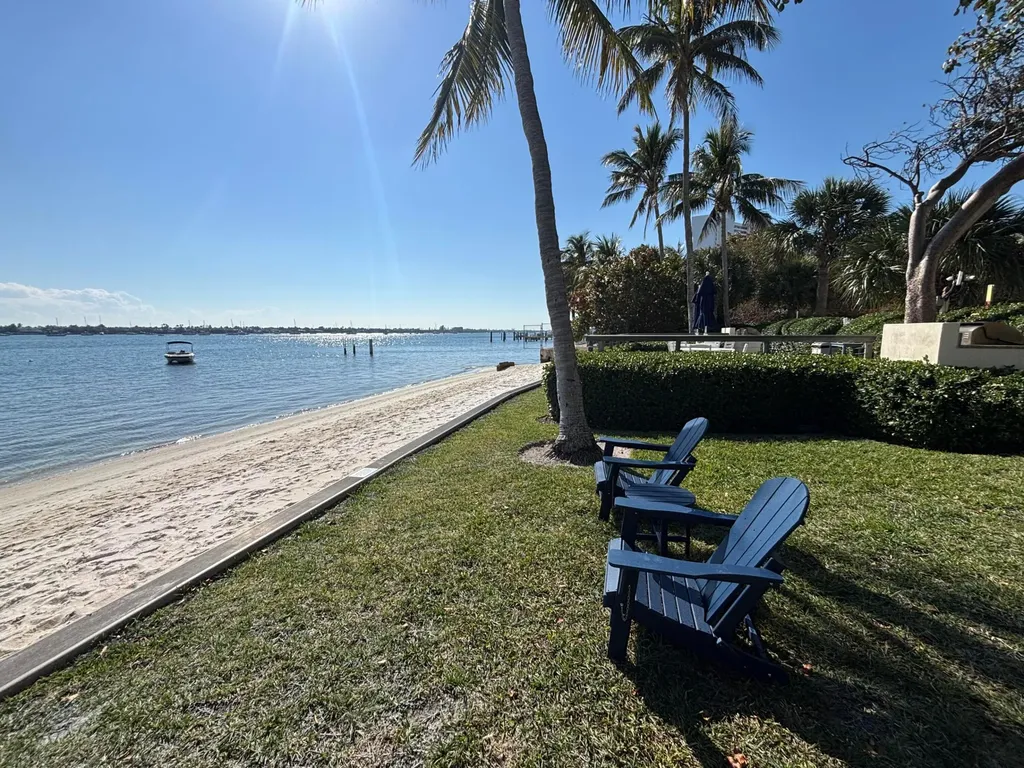5600 N Flagler Drive West Palm Beach FL 33407