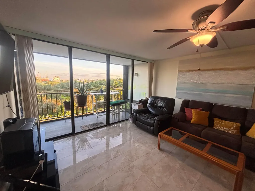 5600 N Flagler Drive West Palm Beach FL 33407