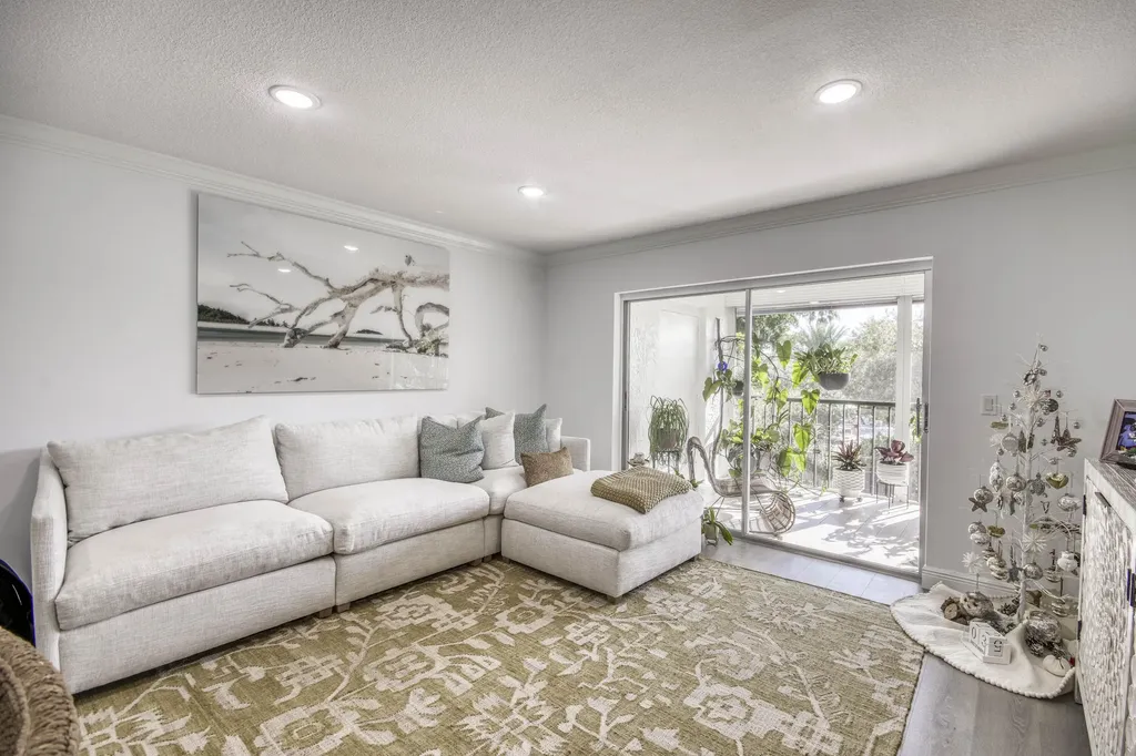 14823 Cumberland Drive Delray Beach FL 33446
