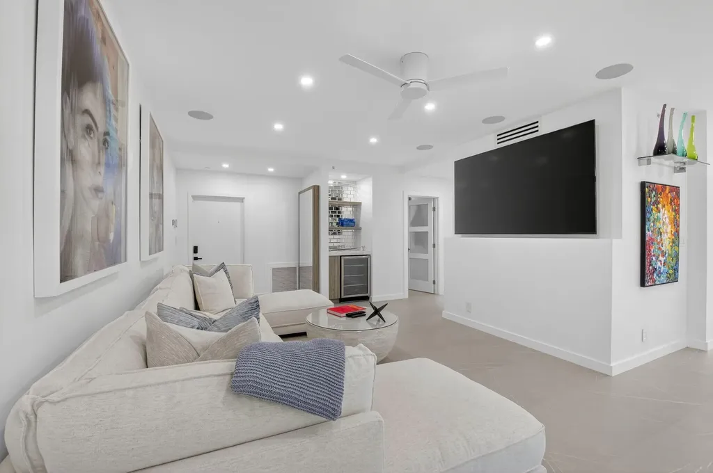 7847 Lakeside Boulevard Boca Raton FL 33434