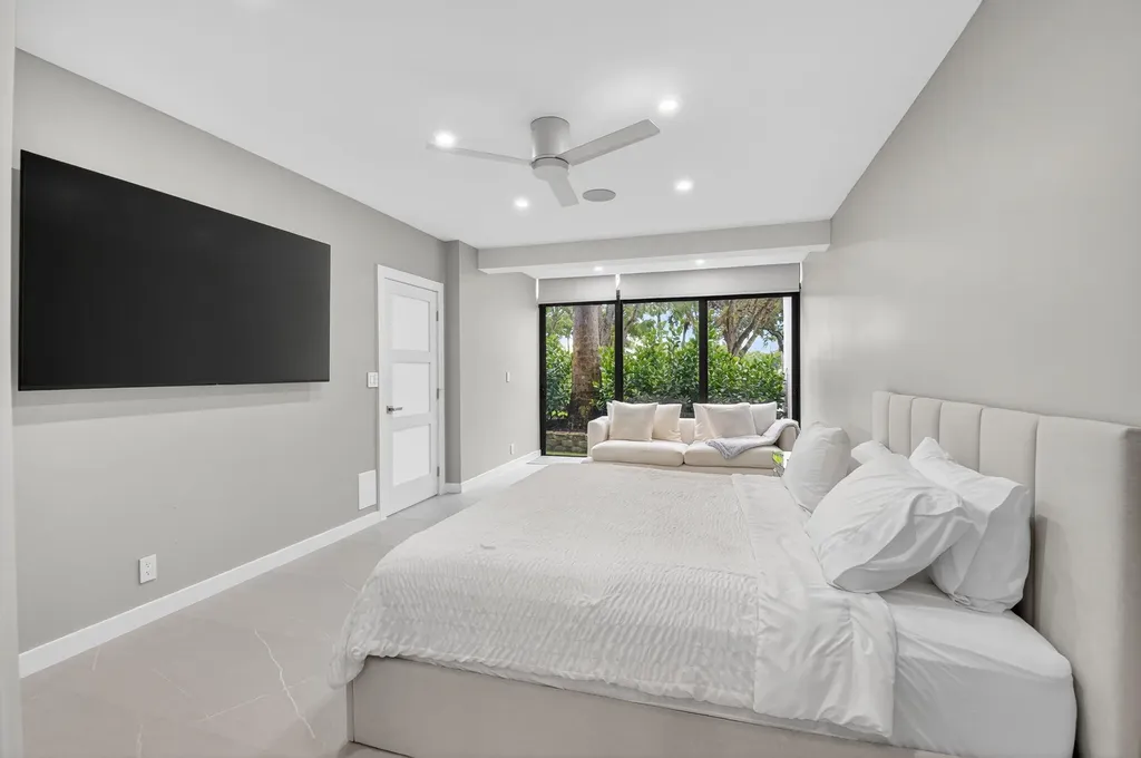 7847 Lakeside Boulevard Boca Raton FL 33434