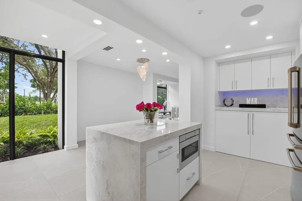 7847 Lakeside Boulevard Boca Raton FL 33434