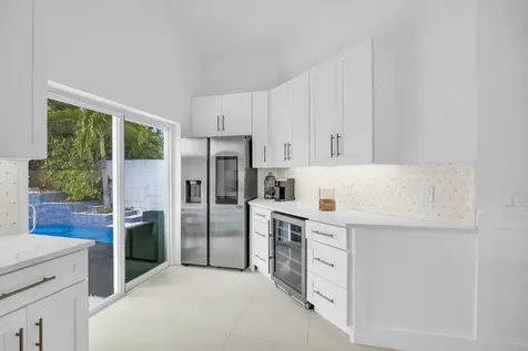 39 Dorchester Circle Palm Beach Gardens FL 33418