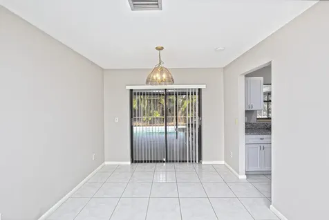 183 SW Airview Avenue Port St Lucie FL 34984