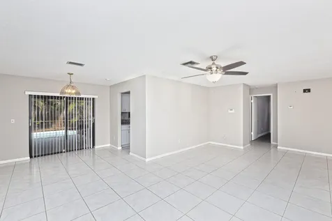 183 SW Airview Avenue Port St Lucie FL 34984