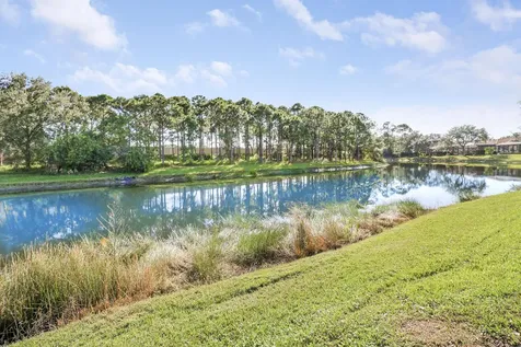 9005 Houndslake Court Port St Lucie FL 34986