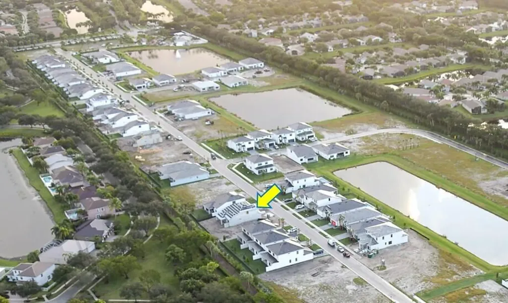 9273 Cape Honey Bee Lane Lake Worth FL 33467