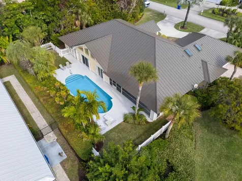 1345 Spanish Lace Lane Vero Beach FL 32963