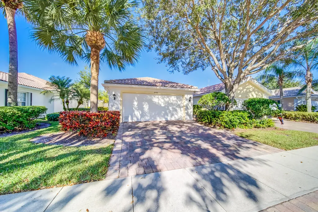 8199 Saint Johns Court Wellington FL 33414