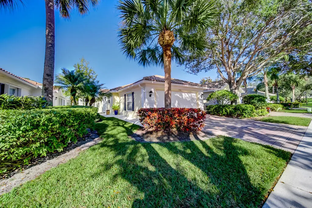8199 Saint Johns Court Wellington FL 33414