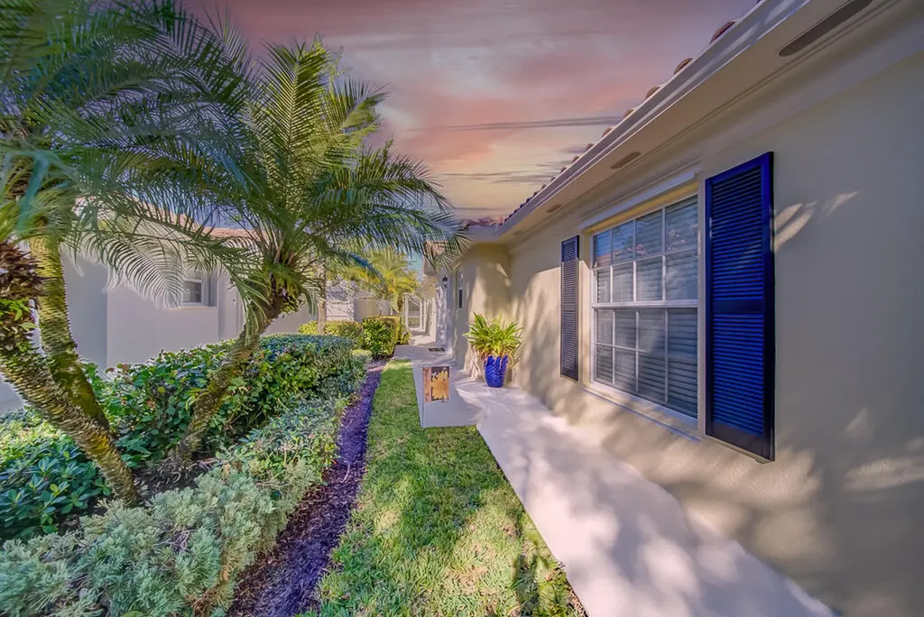8199 Saint Johns Court Wellington FL 33414