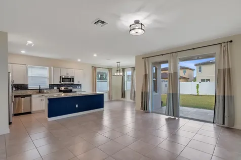 8010 NW Greenbank Circle Port St Lucie FL 34987