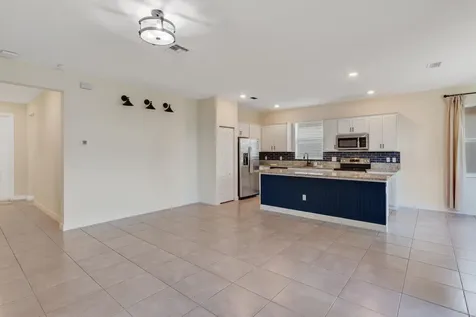 8010 NW Greenbank Circle Port St Lucie FL 34987