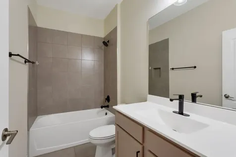 8010 NW Greenbank Circle Port St Lucie FL 34987