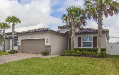 8010 NW Greenbank Circle Port St Lucie FL 34987