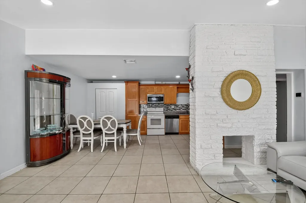 4559 Cole Street West Palm Beach FL 33417
