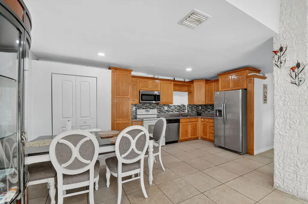 4559 Cole Street West Palm Beach FL 33417