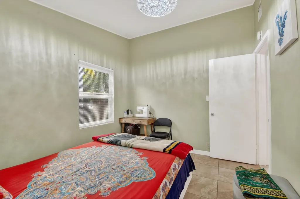 4559 Cole Street West Palm Beach FL 33417