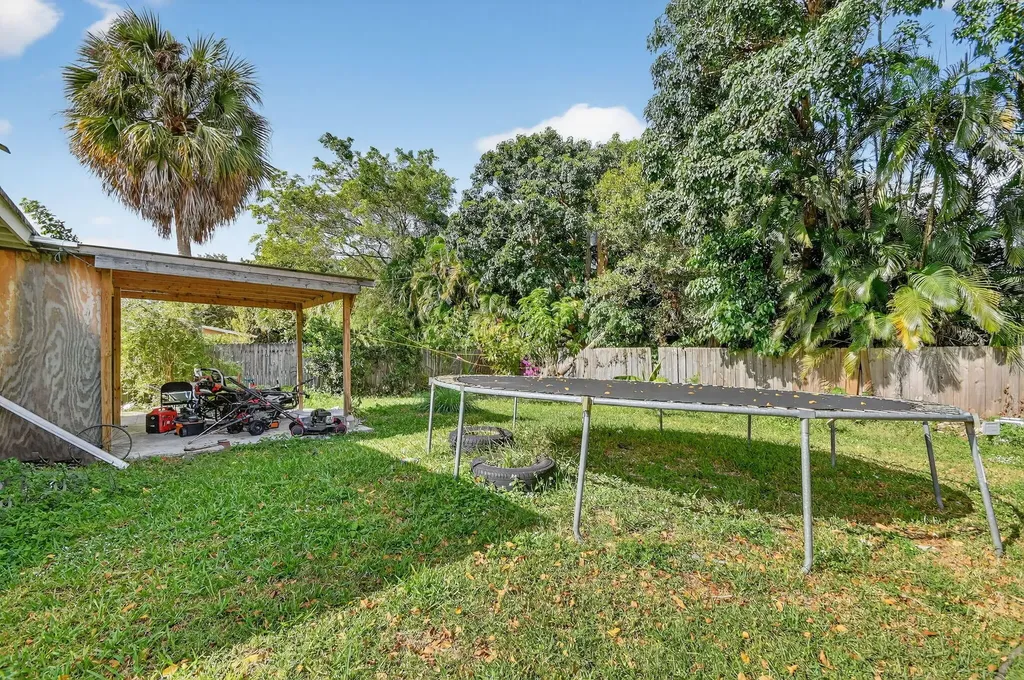 4559 Cole Street West Palm Beach FL 33417