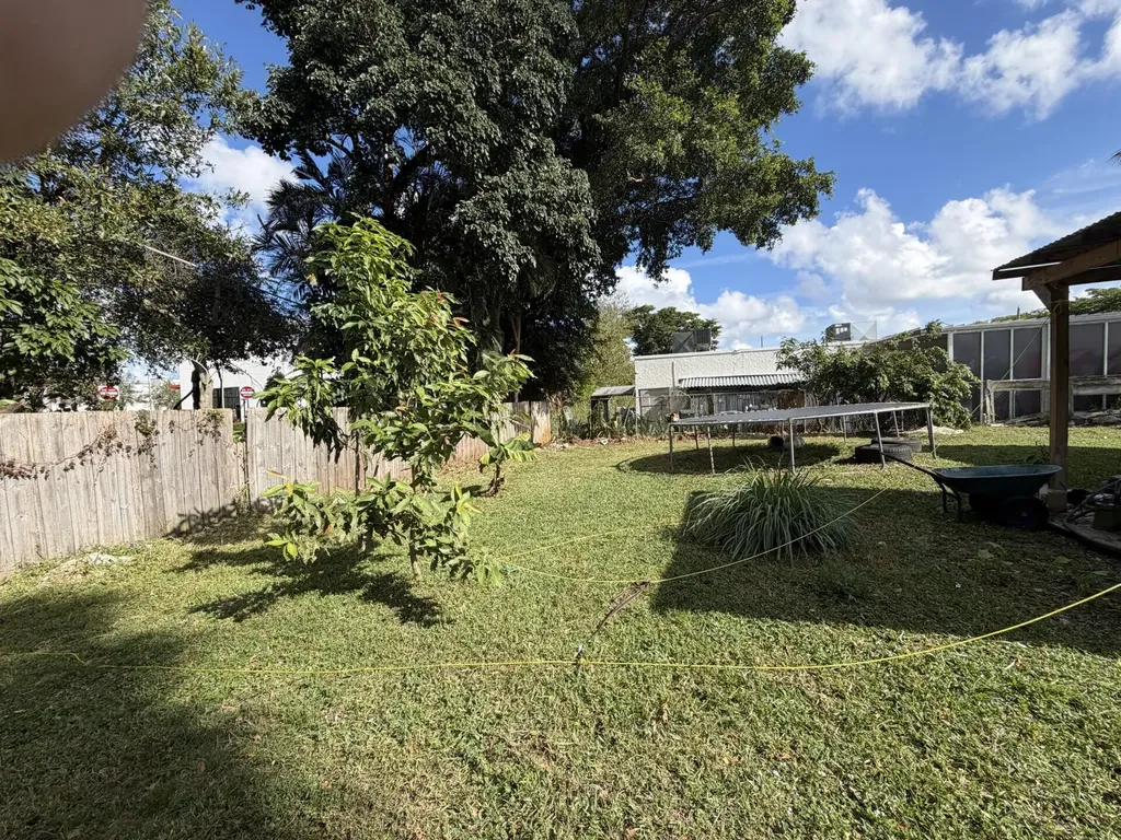 4559 Cole Street West Palm Beach FL 33417