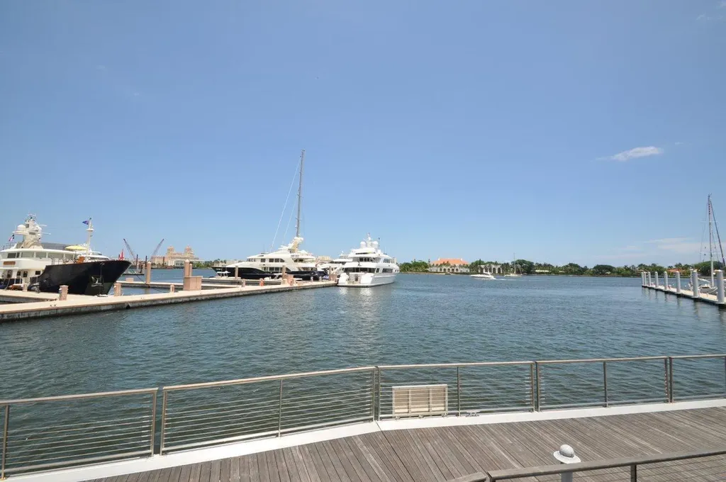 4559 Cole Street West Palm Beach FL 33417
