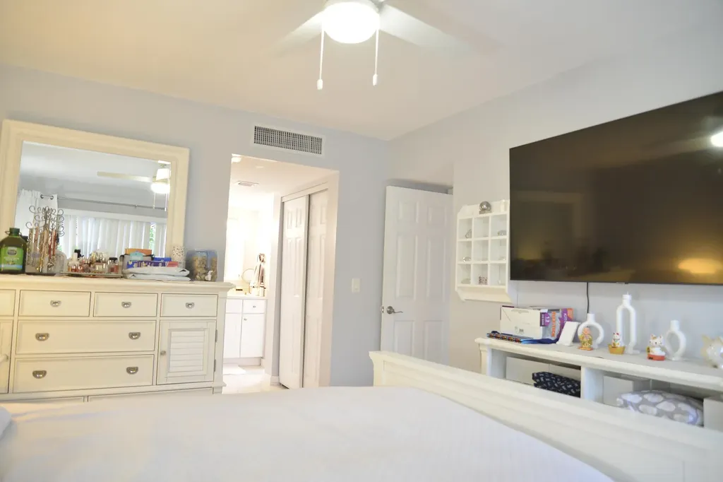 2671 Boundbrook Boulevard West Palm Beach FL 33406
