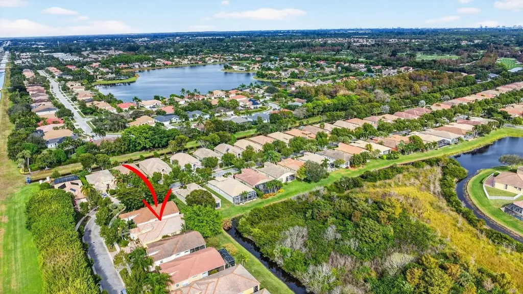 1848 Via Castello Wellington FL 33411