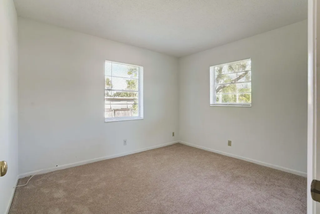700 N Hepburn Avenue N Jupiter FL 33458