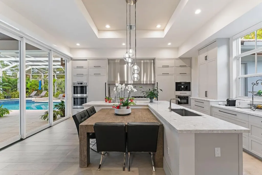 5255 Counter Play Road Palm Beach Gardens FL 33418
