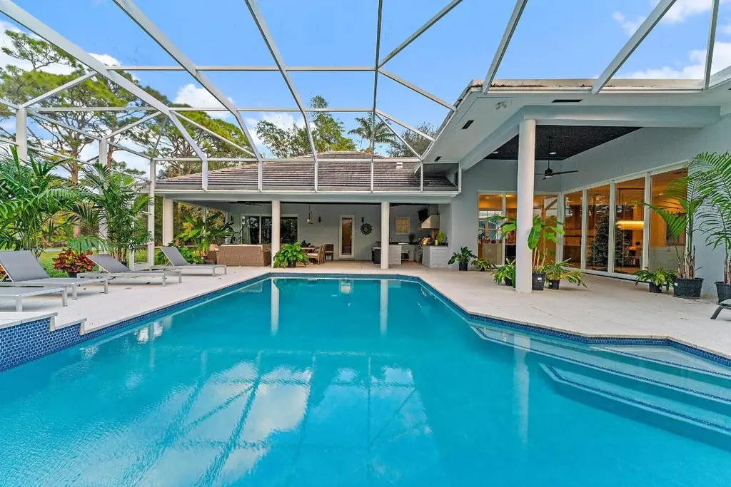 5255 Counter Play Road Palm Beach Gardens FL 33418