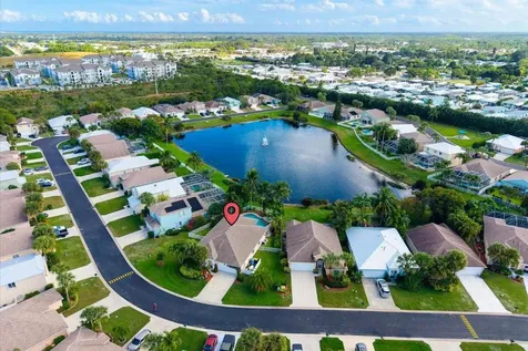 4668 SE Winter Haven Court Stuart FL 34997