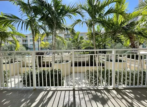 99 SE Mizner Boulevard Boca Raton FL 33432