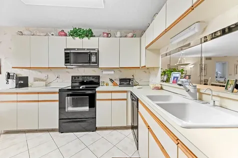 15074 Witney Road Delray Beach FL 33484
