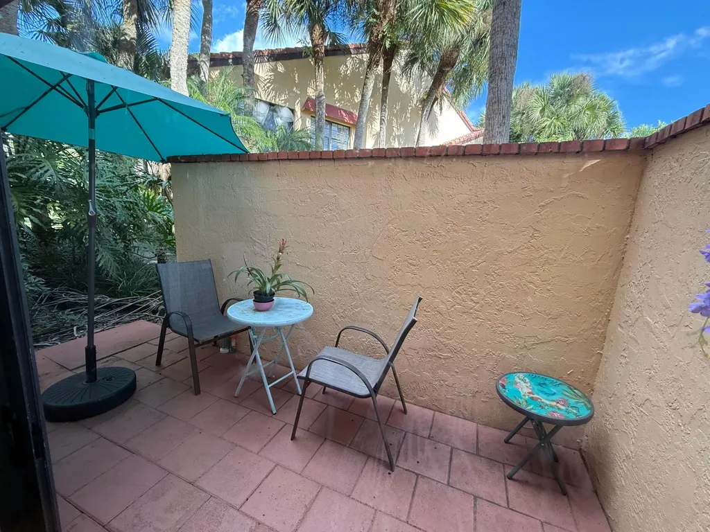 6460 Aspen Glen Circle Boynton Beach FL 33437