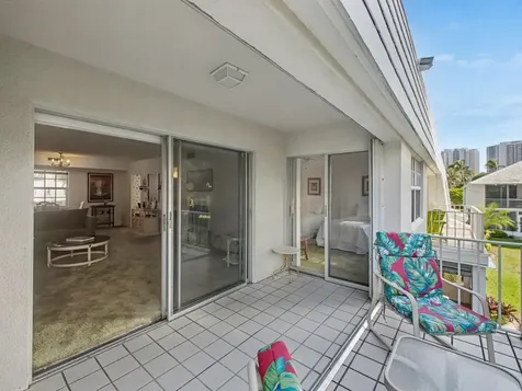 1205 Sandy Lane Singer Island FL 33404
