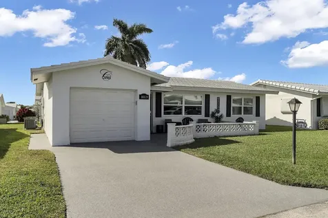1013 SW 16th Street Boynton Beach FL 33426