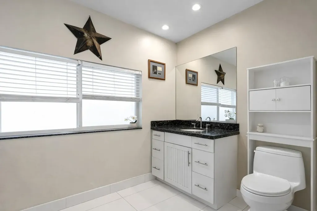 1129 NE 16th Street Fort Lauderdale FL 33304