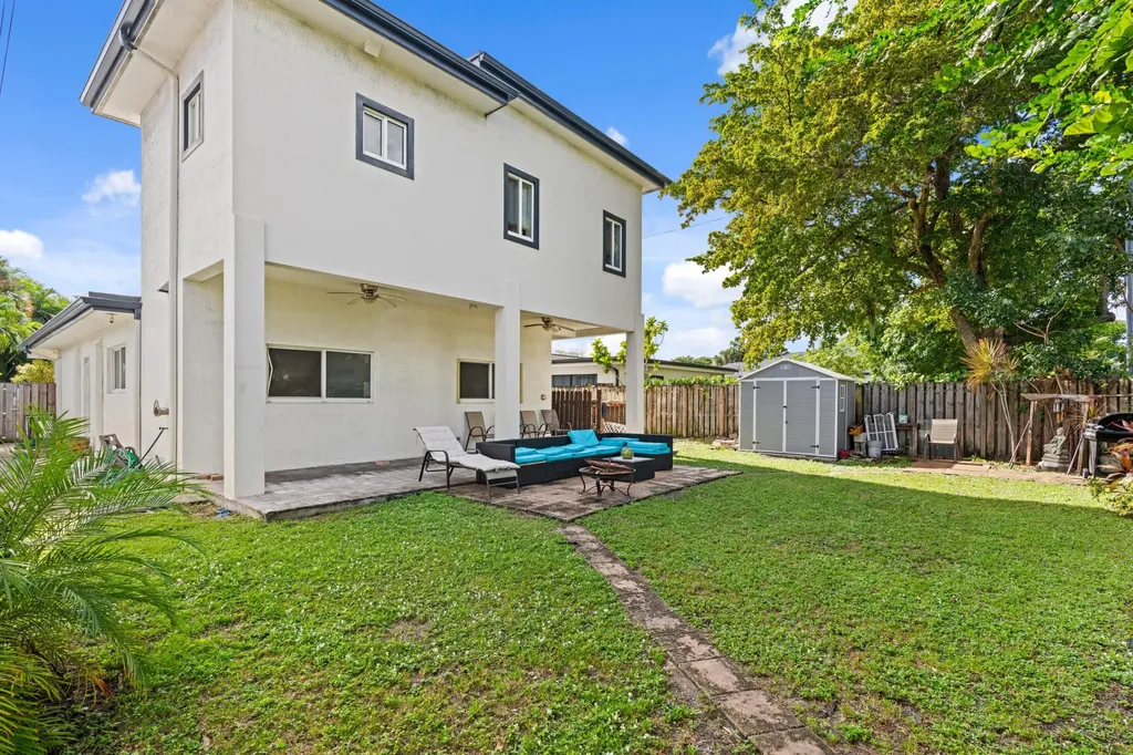 1129 NE 16th Street Fort Lauderdale FL 33304