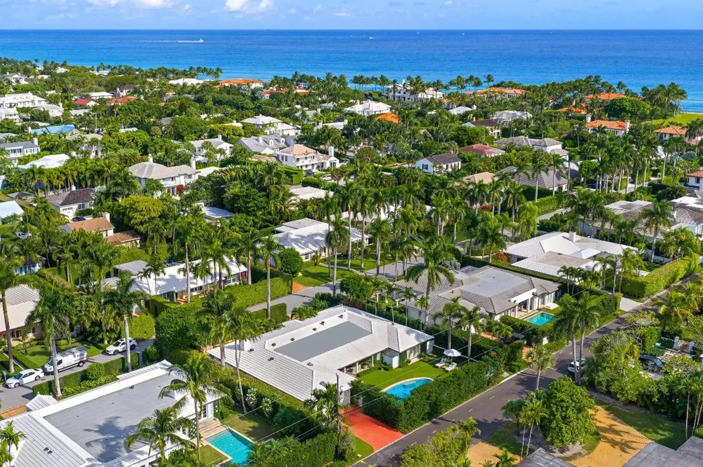 258 List Road Palm Beach FL 33480