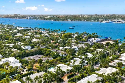 258 List Road Palm Beach FL 33480