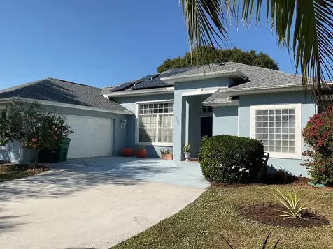 751 SW Jaslo Avenue Port St Lucie FL 34953
