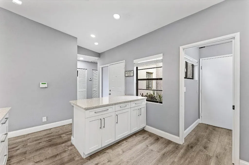 6112 Kings Gate Circle Delray Beach FL 33484