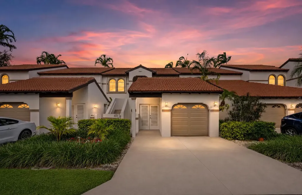 7661 Mackenzie Court Lake Worth FL 33467